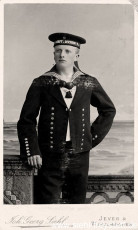 WV-Nr. 1041, Matrose, um 1900, Fotografie, 5,8 cm x 9 cm, Privatbesitz