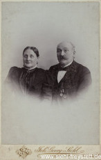 WV-Nr. 1048, Johann Karl Friedrich Karth und Frau Henriette, um 1900, Fotografie, 10 cm x 14,5 cm, Privatbesitz