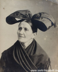 WV-Nr. 1058, Johann-Georg Siehls Mutter Dorothea, um 1900, Fotografie, 10,5 cm x 13 cm, Privatbesitz